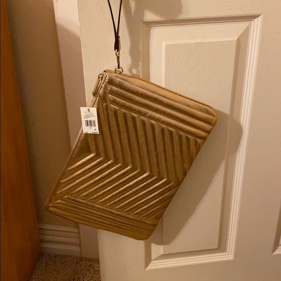 Gold Michael Kors purse NWT - Picture 3 of 7